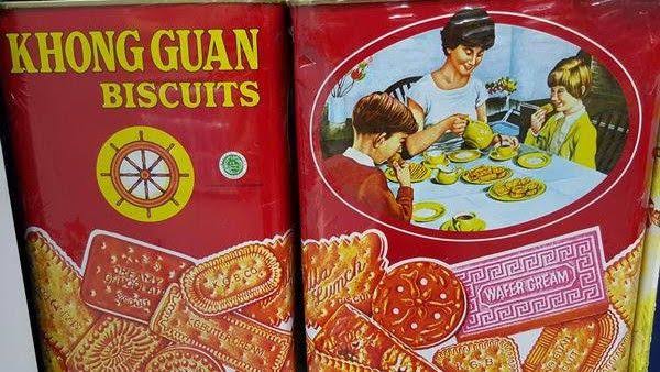 kaleng khong guan legend