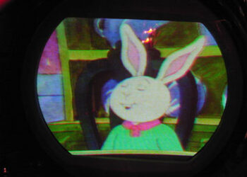 westinghouse tv warna