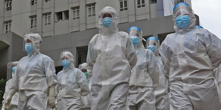 Kilas balik pandemi covid 19 di indonesia